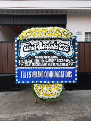 Papan Bunga Duka di Parhorasan Nauli